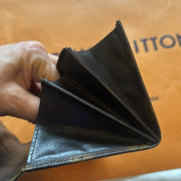 Louis Vuitton Wallet - Picture 8 of 11